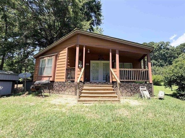 House for sale in Many, Louisiana
