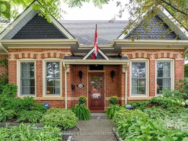 House for sale in Collingwood, Ontario