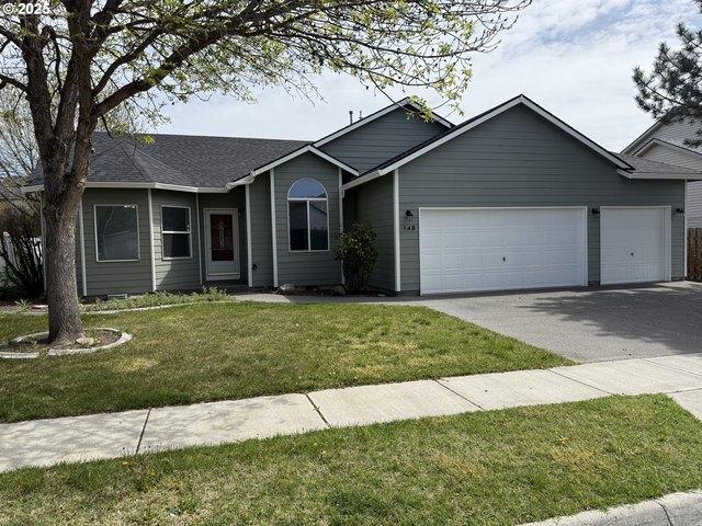 House for sale in Oregonia