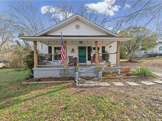 House for sale in Mooresboro, North Carolina