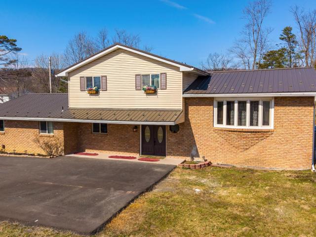 House for sale in Paxinos, Pennsylvania