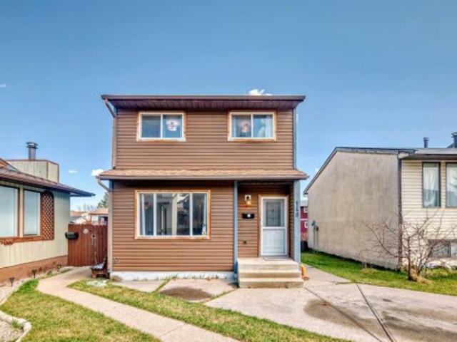 House for sale in Northwest, Alberta