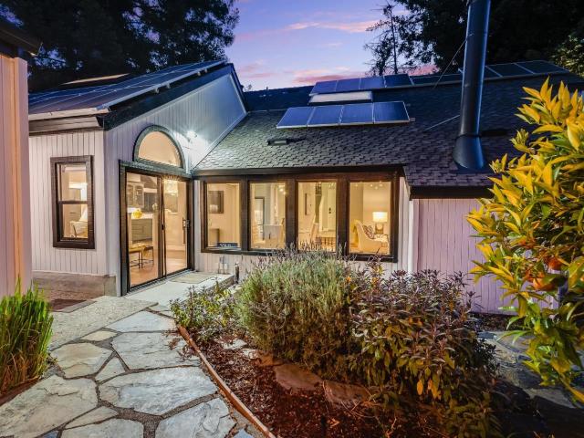 House for sale in Mountain View