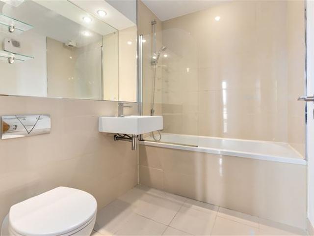 Apartment for sale in Dublin 15, Bluebell