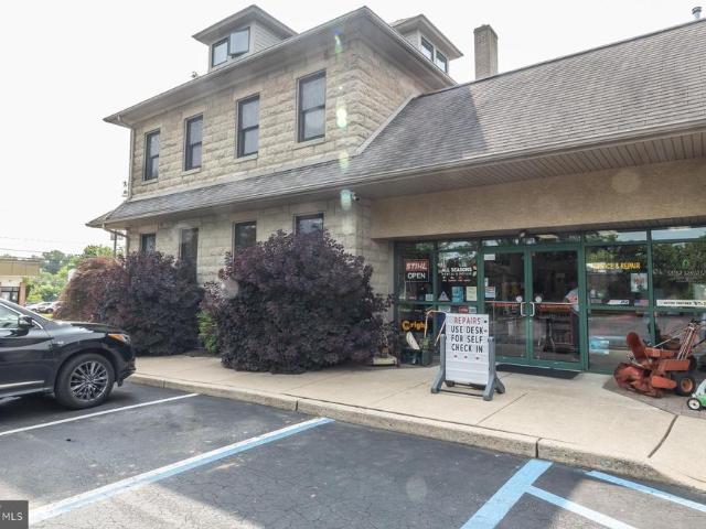 Commercial for sale in Audubon