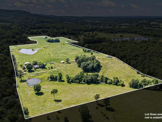 House for sale in Ark