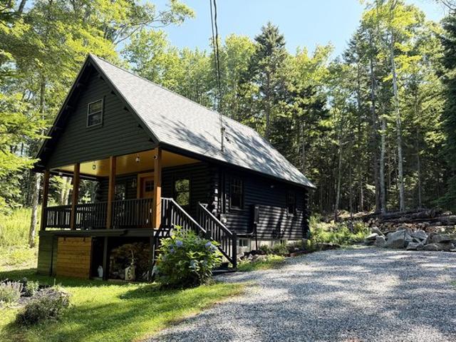 House for sale in Phippsburg, Maine
