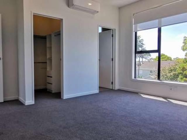 House for sale in Hillersden