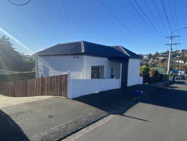 House for rent in Otakou