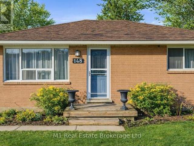 House for sale in Guelph, Ontario