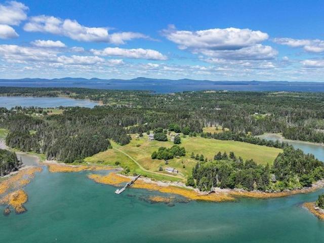 House for sale in North Haven, Maine