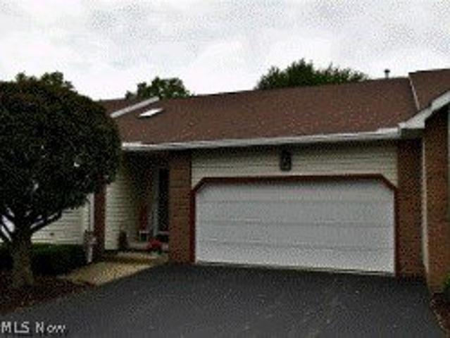 Condo for sale in Cortland, Ohio