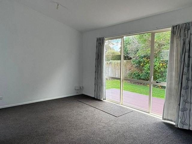 House for rent in Sunnynook, Oroua County