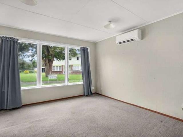 Apartment for rent in Pauatahanui, Wellington