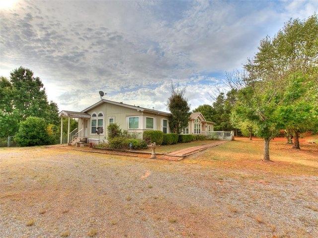 House for sale in Jones, Oklahoma