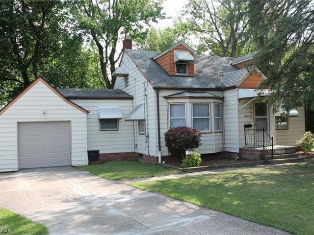 House for sale in Maple Heights, Ohio