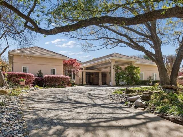 House for sale in Addison, Texas