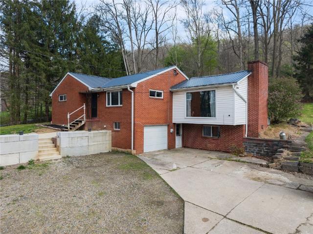 House for sale in Clarksburg, Pennsylvania