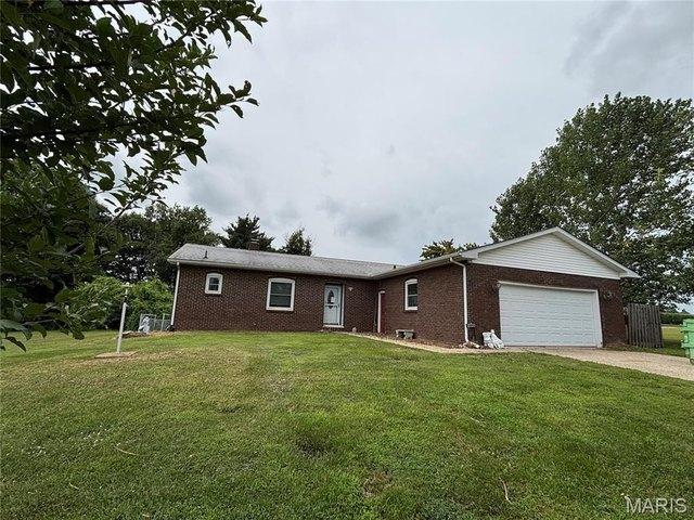 House for sale in Jersey, Illinois