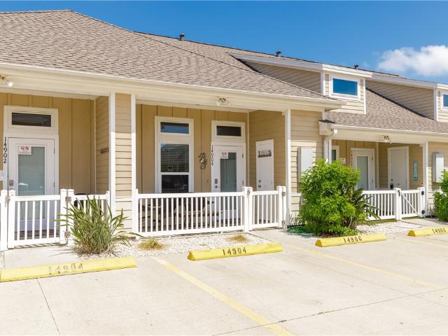 Townhouse for sale in Corpus Christi