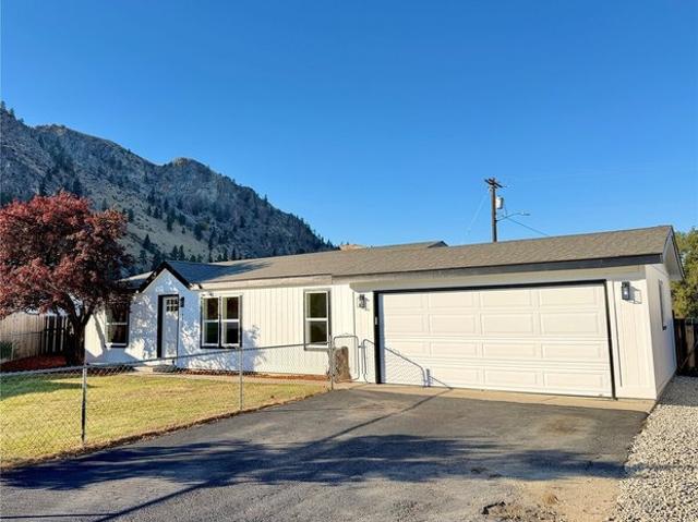 House for sale in Entiat, Chelan County
