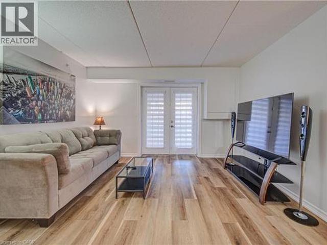 Condo for sale in Oakville, Ontario