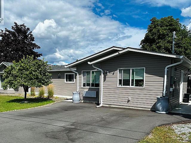 House for sale in Winfield, British Columbia
