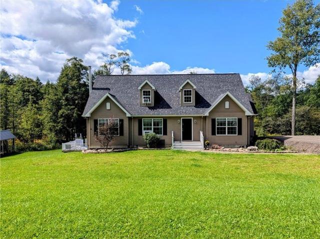 House for sale in Lewis Run, McKean County