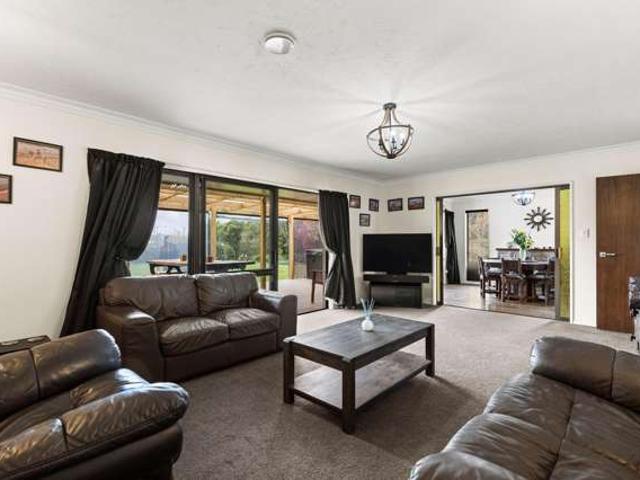 Property for sale in West Eyreton, Waimakariri District