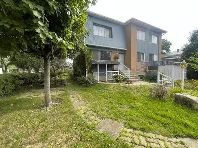 House for sale in Chomedey, Quebec