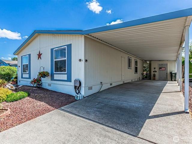 House for sale in Puyallup, Washington