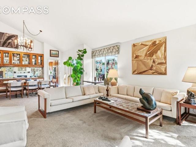 House for sale in Del Mar, California