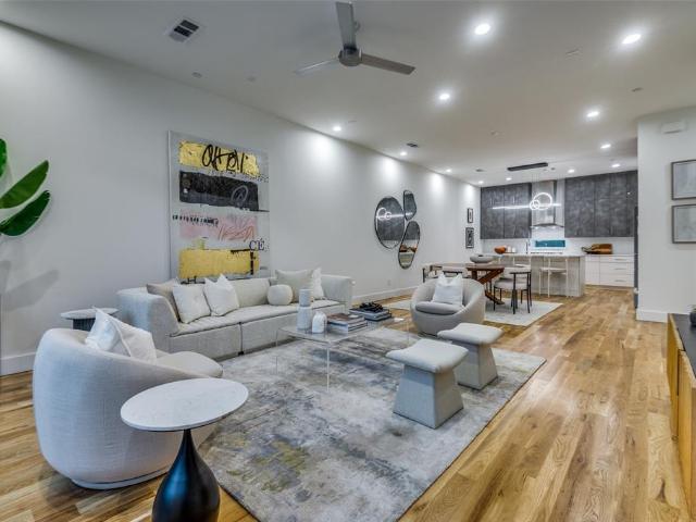 Townhouse for sale in Addison, Texas