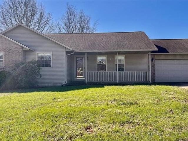 House for sale in Jackson, Missouri