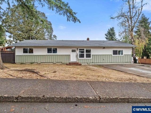 House for sale in Oregonia