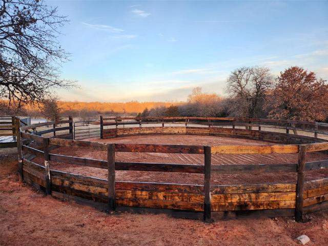 House for sale in Luther, Oklahoma