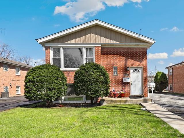 House for sale in Posen, Illinois