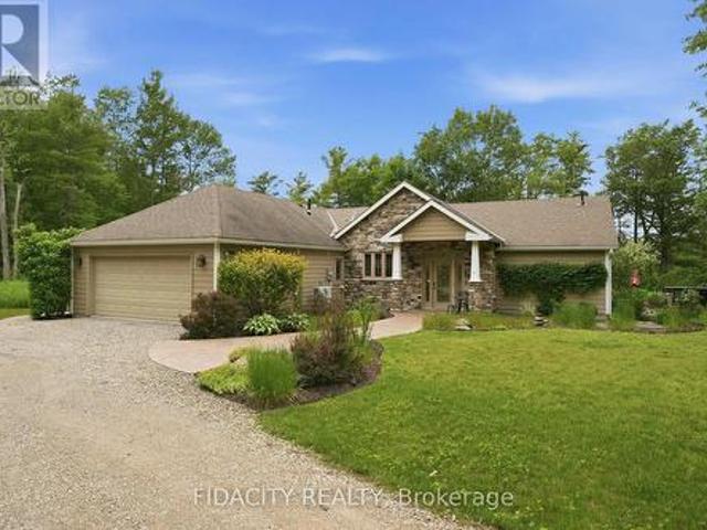 House for sale in South Frontenac, Ontario