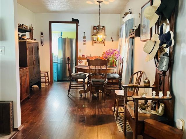 House for sale in Madison-on-the-Lake, Madison