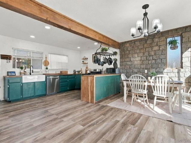 House for sale in Little Ewiiaapaayp, Alpine