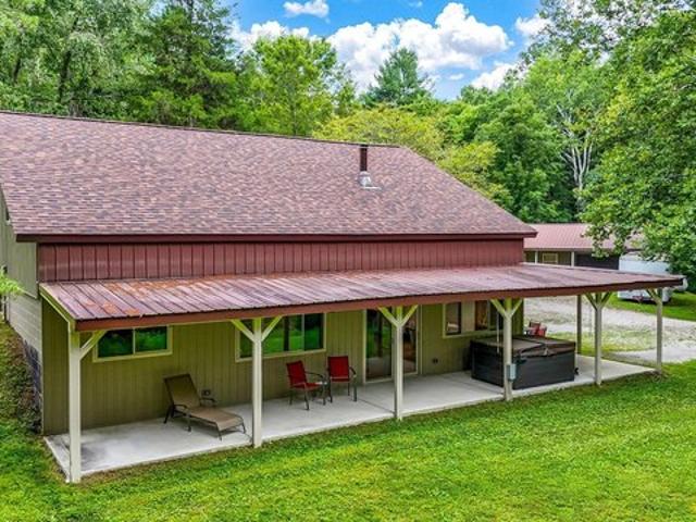 House for sale in Logan, Ohio