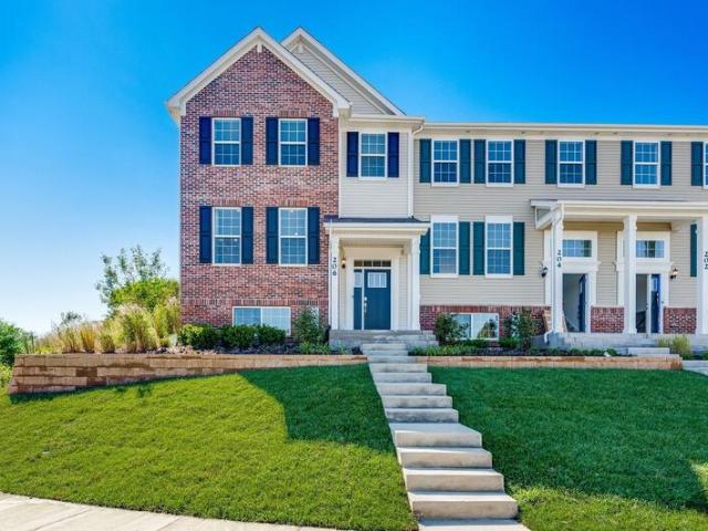 Townhouse for sale in Plainfield
