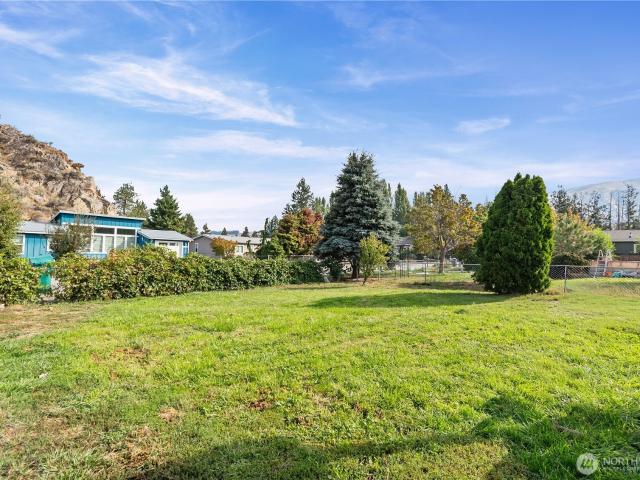 House for sale in Entiat, Chelan County