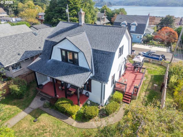 House for sale in North Bend, Coos County