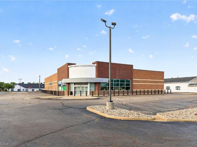Commercial for sale in Columbiana, Ohio