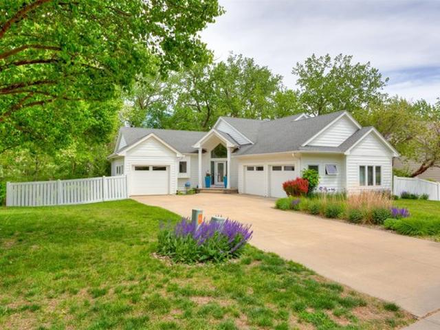 House for sale in Clive, Iowa