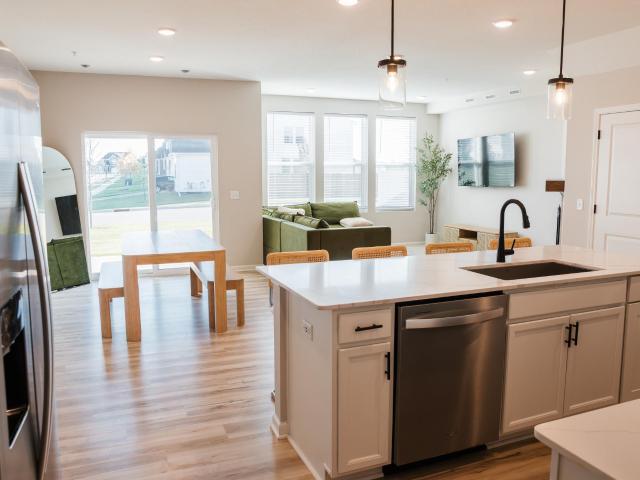 Townhouse for sale in UMore Park, Rosemount