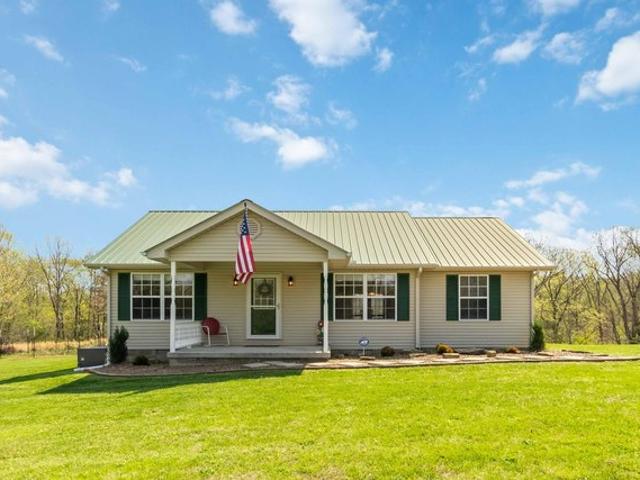 House for sale in Strunk, Kentucky