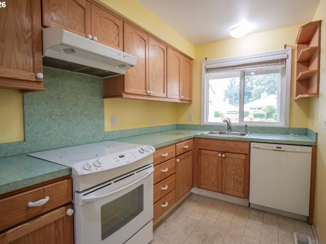 Condo for sale in Oregonia