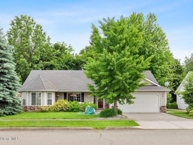 House for sale in Hayden, Idaho